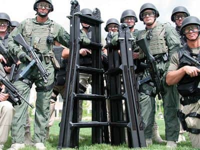 戰(zhàn)術(shù)梯